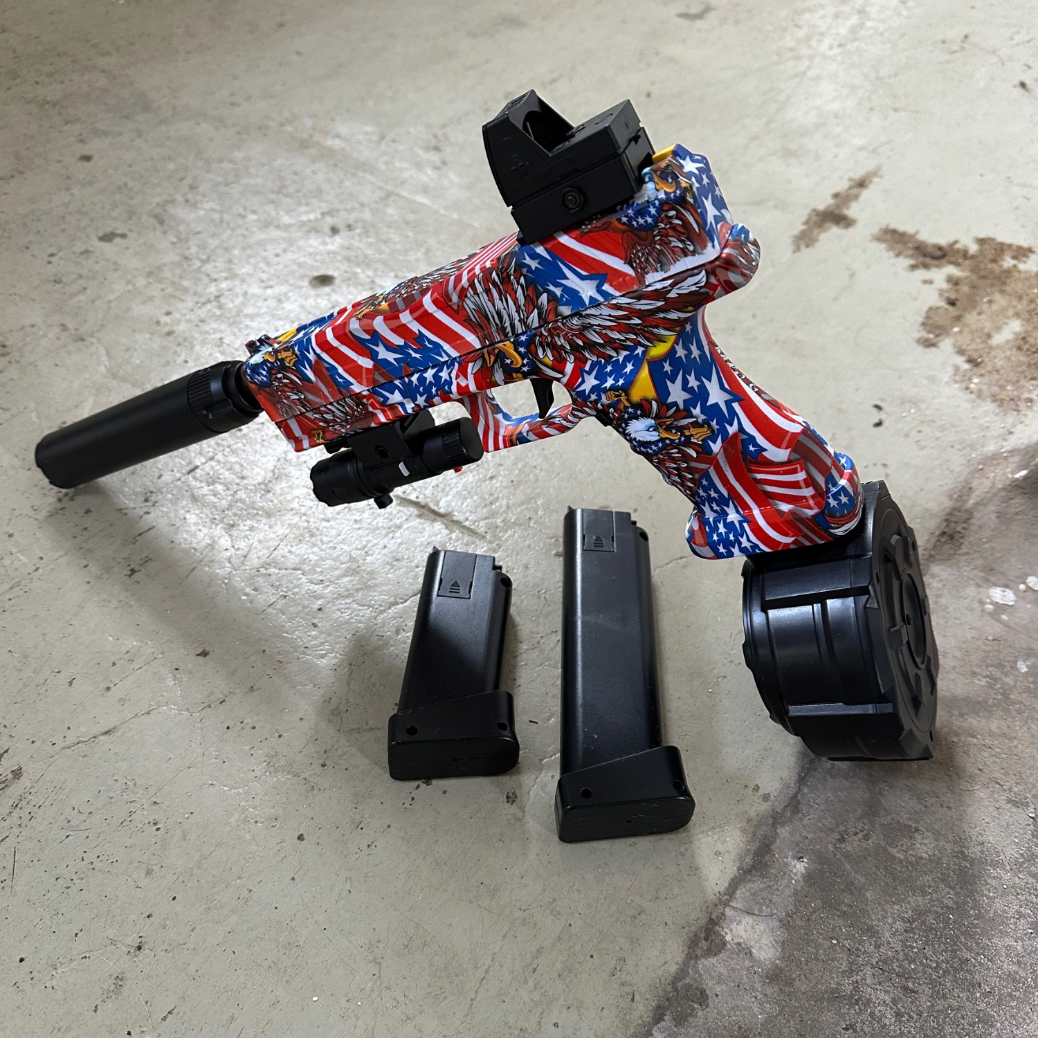 Glock - Elektrisk Gelblaster Pistol (Medfølger 3 magasiner)